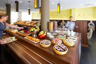 Imagen general del Hotel Ibis Sint Niklaas Centrum. Foto 4