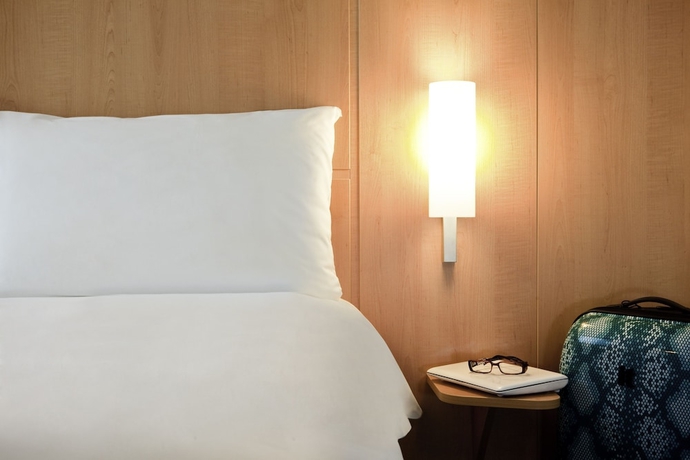 Imagen de la habitación del Hotel Ibis Sisteron. Foto 9