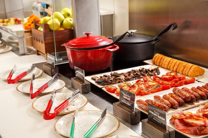 Imagen del bar/restaurante del Hotel Ibis Southampton Centre. Foto 7