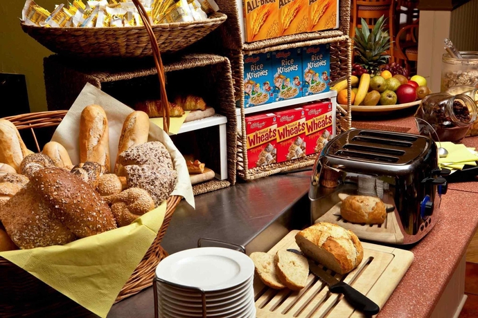 Imagen general del Hotel Ibis Stevenage Centre. Foto 5