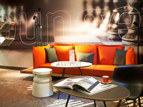 Imagen de los interiores del Hotel Ibis Strasbourg Centre Petite France. Foto 9