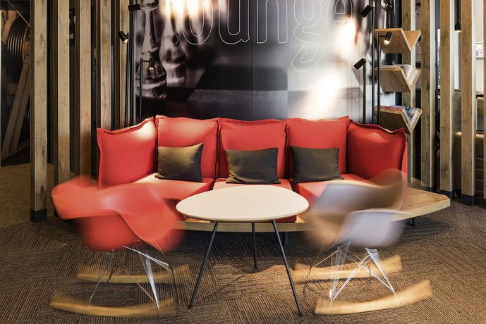 Imagen de los interiores del Hotel Ibis Stupino. Foto 14