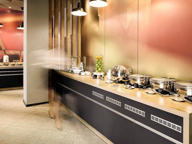 Imagen del bar/restaurante del Hotel Ibis Stupino. Foto 6