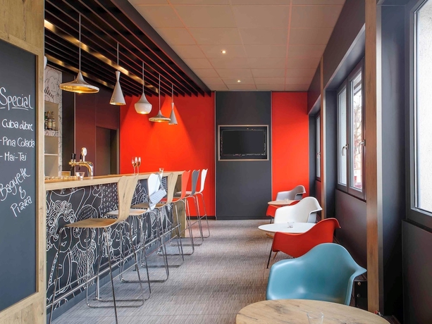 Imagen del bar/restaurante del Hotel Ibis Stuttgart Centrum. Foto 12