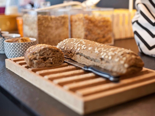 Imagen del bar/restaurante del Hotel Ibis Style Amiens Cathedrale. Foto 5