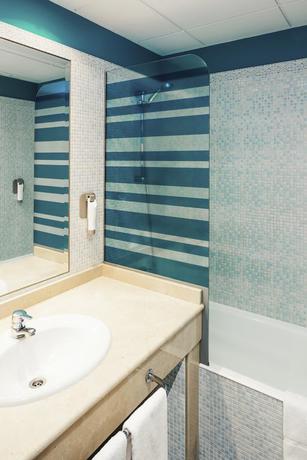 Imagen de la habitación del Hotel Ibis Styles A Coruña. Foto 7