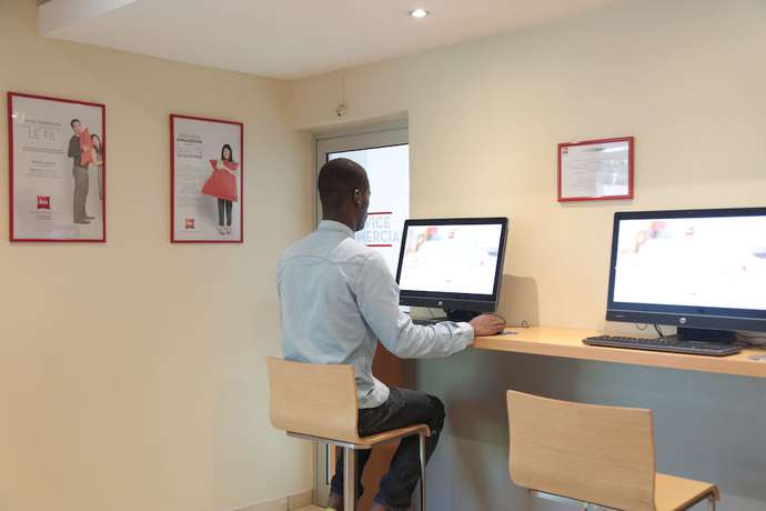 Imagen de los interiores del Hotel Ibis Styles Abidjan Plateau. Foto 19