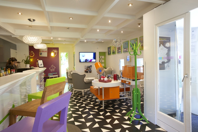 Imagen de los interiores del Hotel Ibis Styles Aix en Provence Mas des Oliviers. Foto 16
