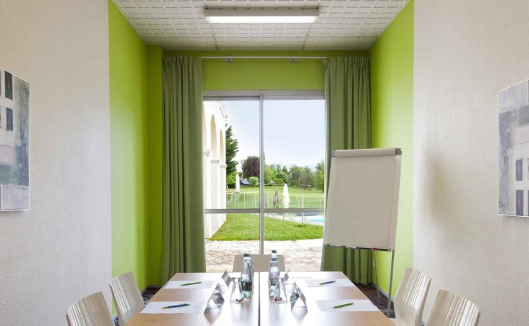 Imagen de los interiores del Hotel Ibis Styles Aix-les-bains Domaine De Marlioz. Foto 15