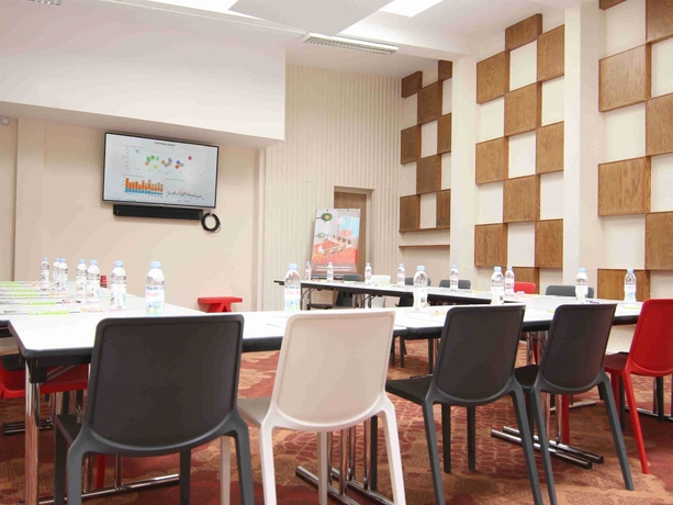 Imagen de los interiores del Hotel Ibis Styles Albi Centre Le Theatro. Foto 14