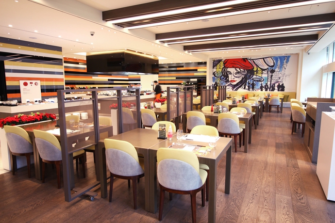 Imagen del bar/restaurante del Hotel Ibis Styles Ambassador Seoul Gangnam. Foto 2