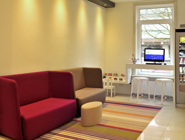 Imagen de los interiores del Hotel Ibis Styles Amsterdam Amstel. Foto 13