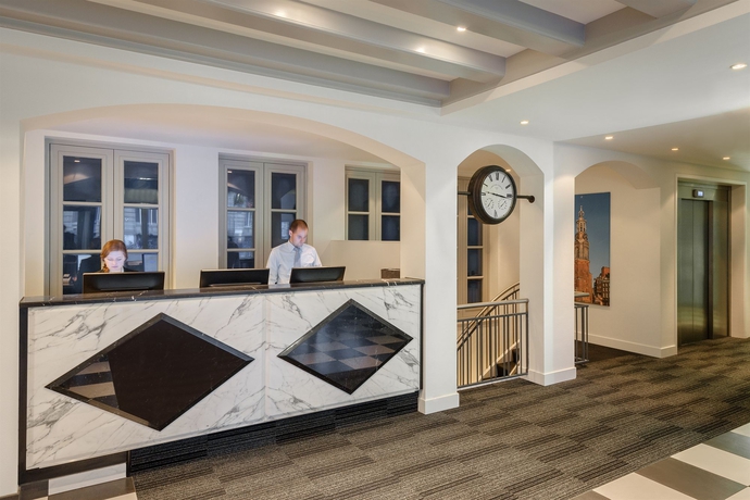 Imagen de los interiores del Hotel Ibis Styles Amsterdam Central Station. Foto 13