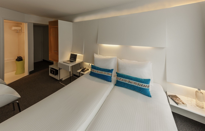 Imagen de la habitación del Hotel Ibis Styles Amsterdam Central Station. Foto 9