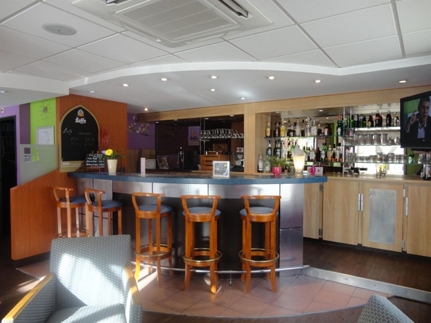 Imagen del bar/restaurante del Hotel Ibis Styles Angers Centre Gare. Foto 7