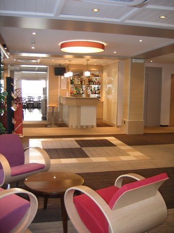 Imagen del bar/restaurante del Hotel Ibis Styles Annecy Gare Centre. Foto 6