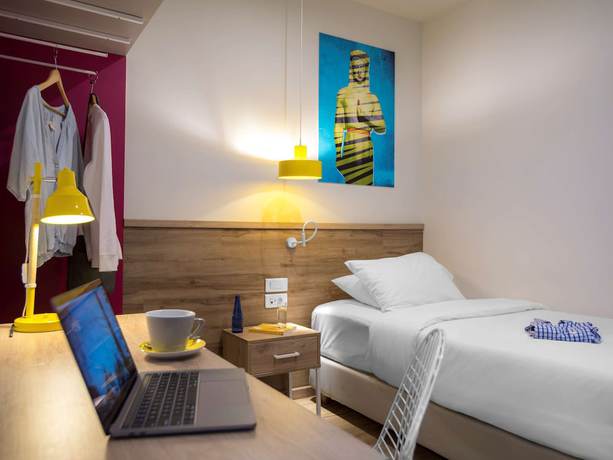 Imagen de la habitación del Hotel Ibis Styles Athens Routes. Foto 3