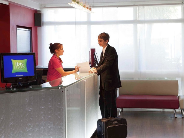 Imagen general del Hotel Ibis Styles Avignon Sud. Foto 6