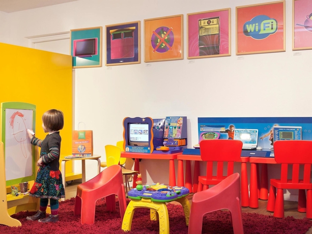 Imagen general del Hotel Ibis Styles Avignon Sud. Foto 8