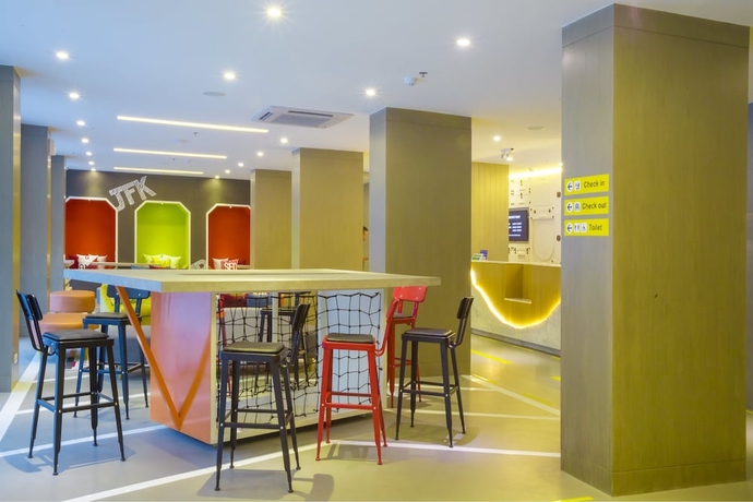 Imagen de los interiores del Hotel Ibis Styles Bangkok Sukhumvit 50. Foto 19