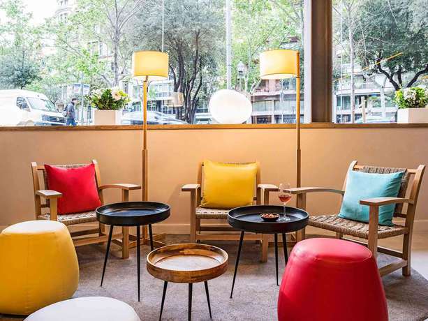 Imagen de la habitación del Hotel Ibis Styles Barcelona Centre. Foto 9