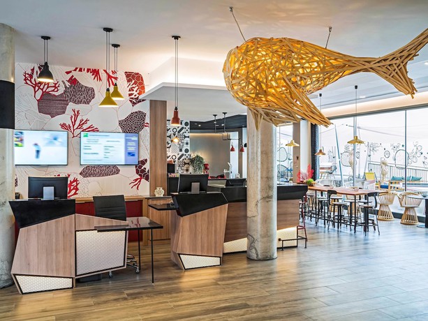 Imagen de los interiores del Hotel Ibis Styles Barcelona City Bogatell. Foto 15