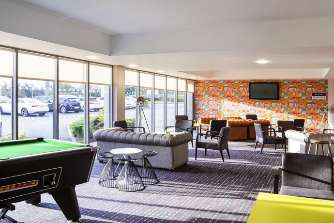 Imagen de los interiores del Hotel Ibis Styles Barnsley. Foto 9