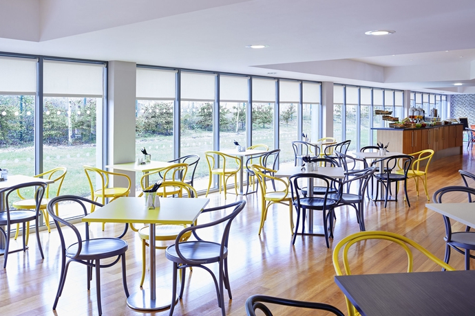 Imagen del bar/restaurante del Hotel Ibis Styles Barnsley. Foto 3