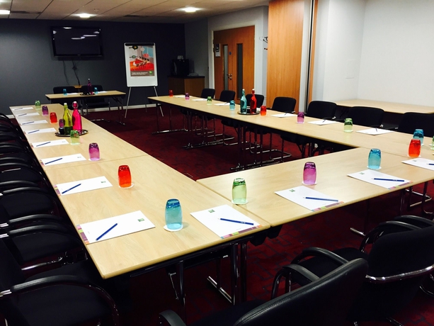 Imagen de los interiores del Hotel Ibis Styles Barnsley. Foto 10