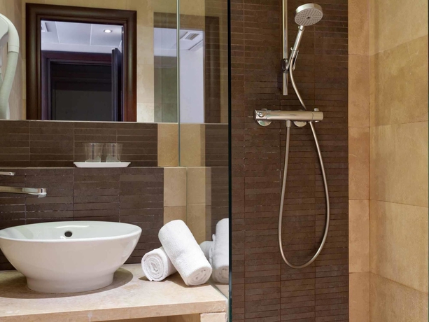 Imagen de la habitación del Hotel Ibis Styles Beaulieu Sur Mer. Foto 10