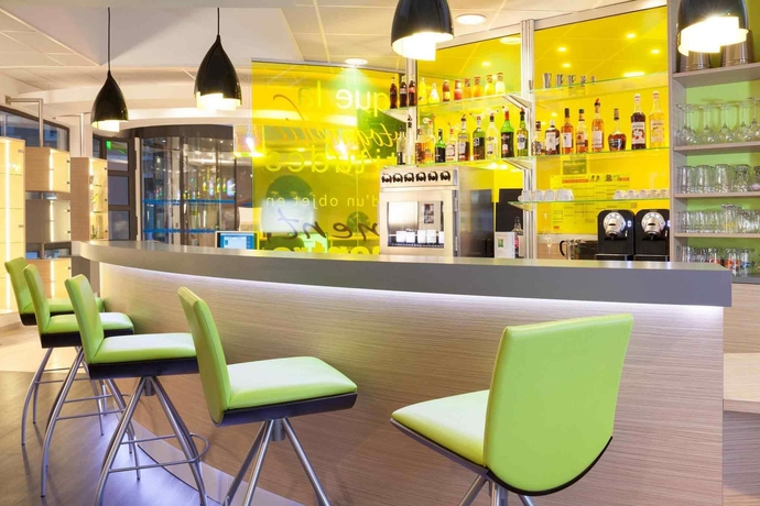 Imagen del bar/restaurante del Hotel Ibis Styles Beaune Centre. Foto 10