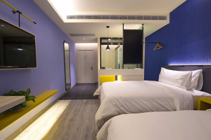 Imagen de la habitación del Hotel Ibis Styles Beijing Capital Airport. Foto 6