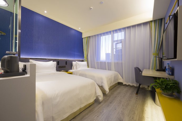 Imagen de la habitación del Hotel Ibis Styles Beijing Capital Airport. Foto 9