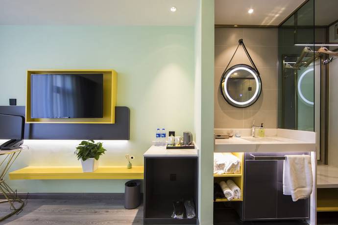 Imagen de la habitación del Hotel Ibis Styles Beijing Capital Airport. Foto 14