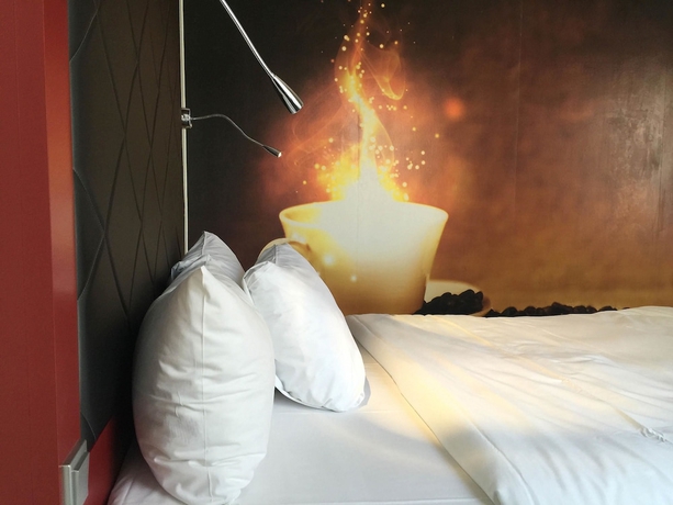 Imagen de la habitación del Hotel Ibis Styles Berlin Mitte. Foto 15