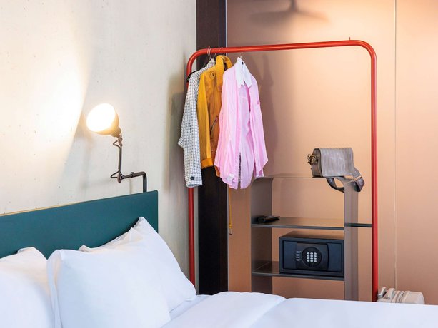 Imagen de la habitación del Hotel Ibis Styles Bern City. Foto 8