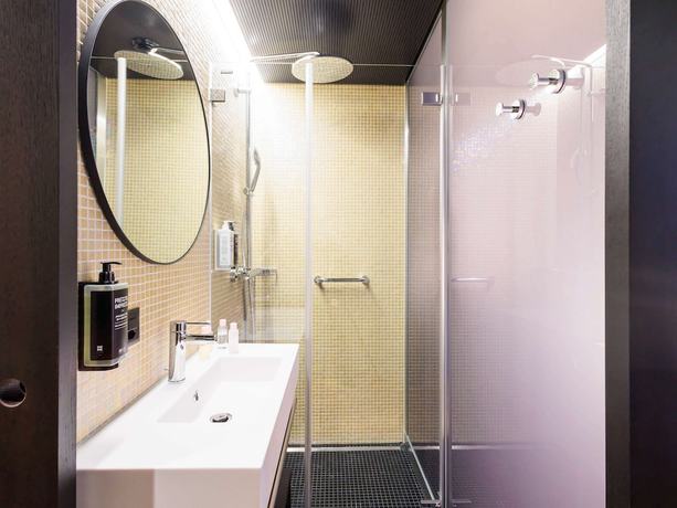 Imagen de la habitación del Hotel Ibis Styles Bern City. Foto 14