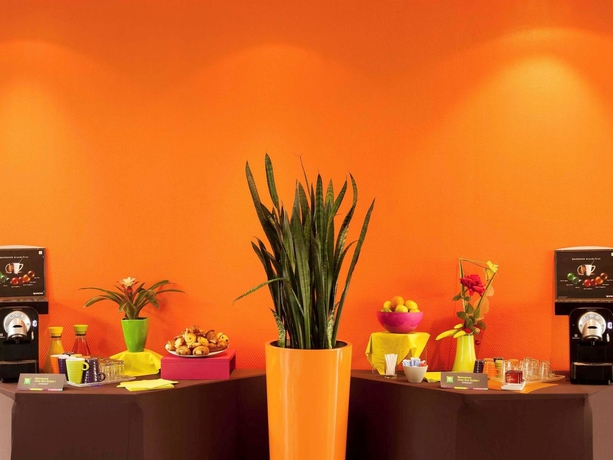 Imagen de los interiores del Hotel Ibis Styles Besançon. Foto 13