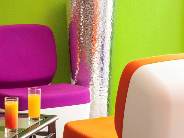 Imagen del bar/restaurante del Hotel Ibis Styles Besançon. Foto 5