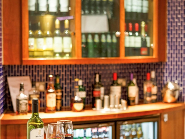 Imagen del bar/restaurante del Hotel Ibis Styles Birmingham Centre. Foto 7