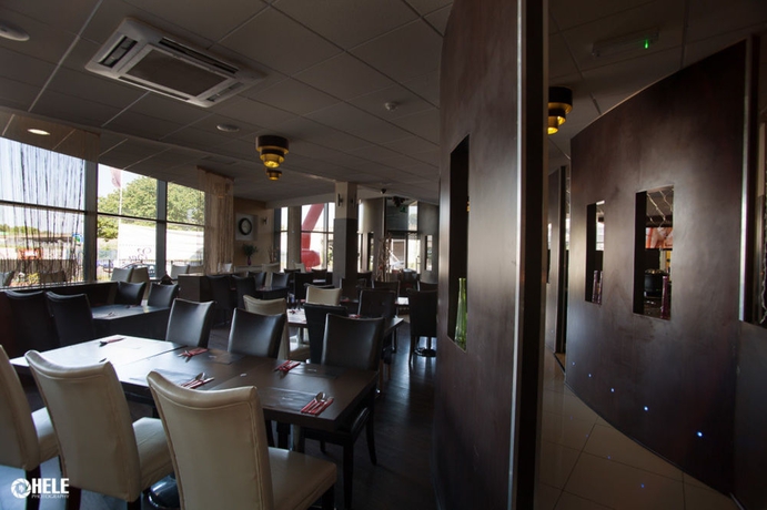 Imagen del bar/restaurante del Hotel Ibis Styles Birmingham Oldbury. Foto 3