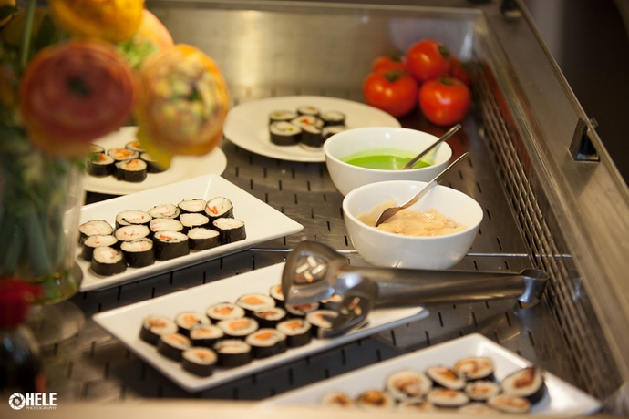 Imagen del bar/restaurante del Hotel Ibis Styles Birmingham Oldbury. Foto 5