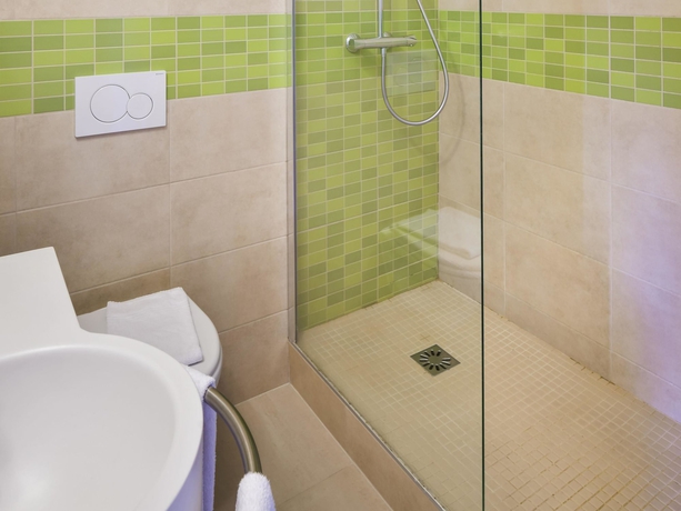 Imagen de la habitación del Hotel Ibis Styles Bordeaux Gare Saint Jean. Foto 8