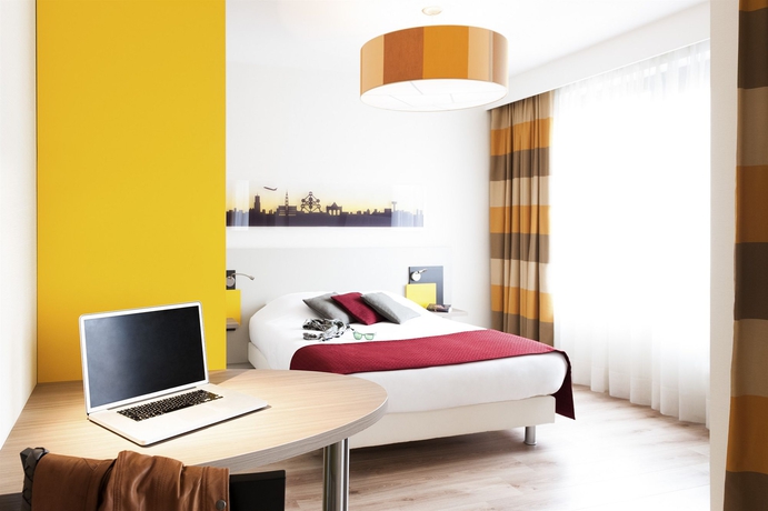 Imagen de la habitación del Hotel Ibis Styles Brussels Centre Stephanie. Foto 12