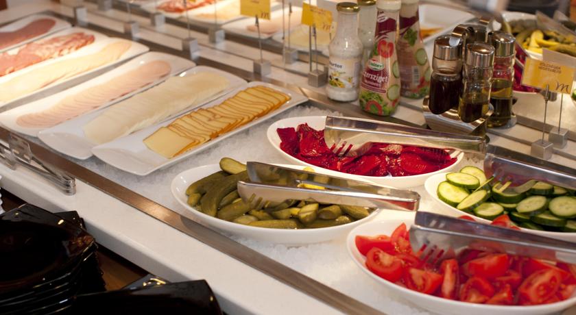 Imagen general del Hotel Ibis Styles Budapest City. Foto 5