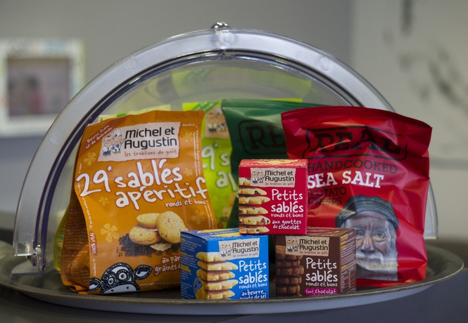 Imagen del bar/restaurante del Hotel Ibis Styles Caen Centre Gare. Foto 8