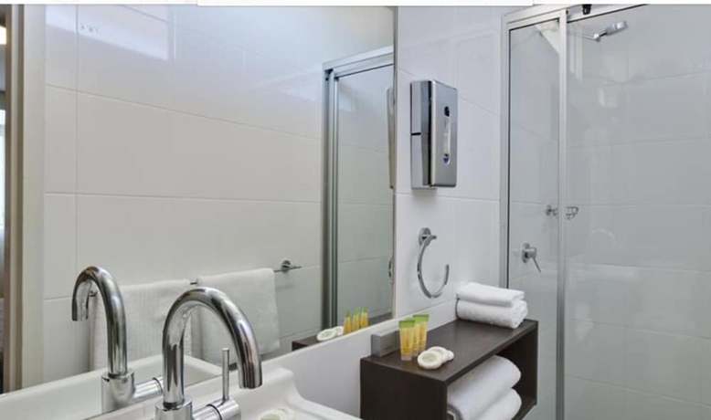Imagen de la habitación del Hotel Ibis Styles Canberra Tall Trees. Foto 10