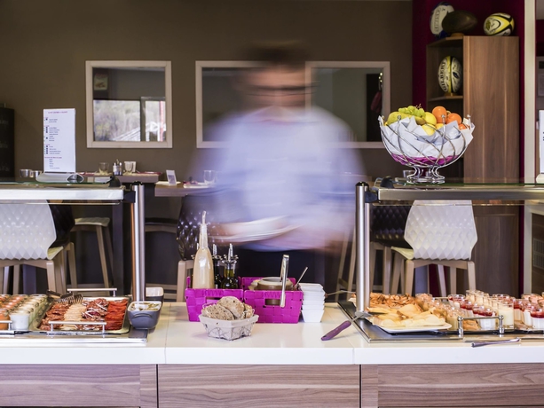 Imagen del bar/restaurante del Hotel Ibis Styles Castres. Foto 9