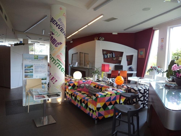 Imagen general del Hotel Ibis Styles Catania Acireale. Foto 12