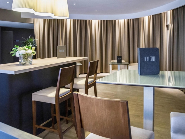 Imagen del bar/restaurante del Hotel Ibis Styles Chalon Sur Saone. Foto 6